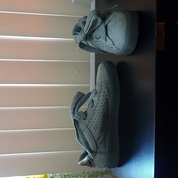 Marco Tozzi, unique slate blue suede and silver leather sneakers size 40/8.5-9 - Picture 2 of 5